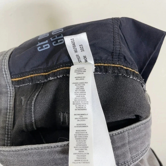 DU/ER | WOMEN'S SKINNY JEANS IN GRAY WASH - Picture 12 of 16